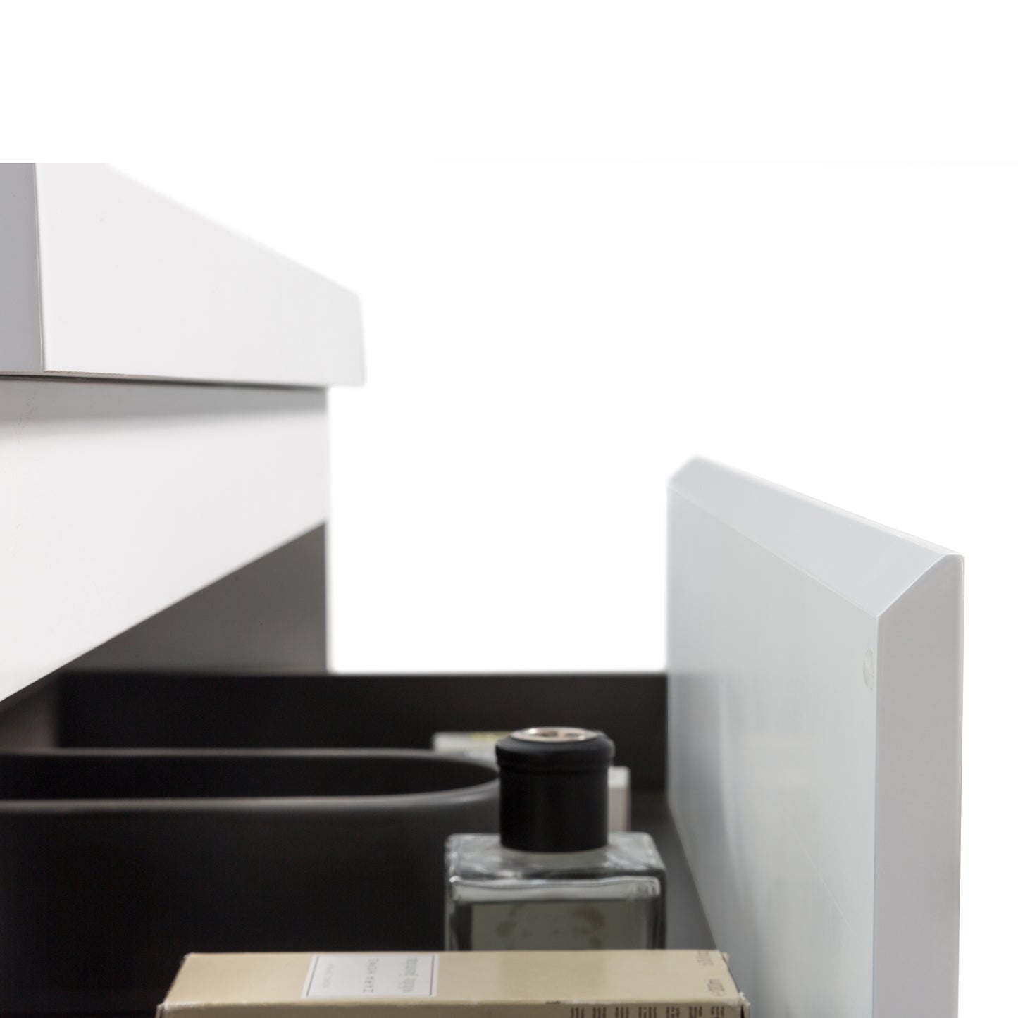 Newport Modern Design White Bathroom Furniture Set with Cabinet and Basin