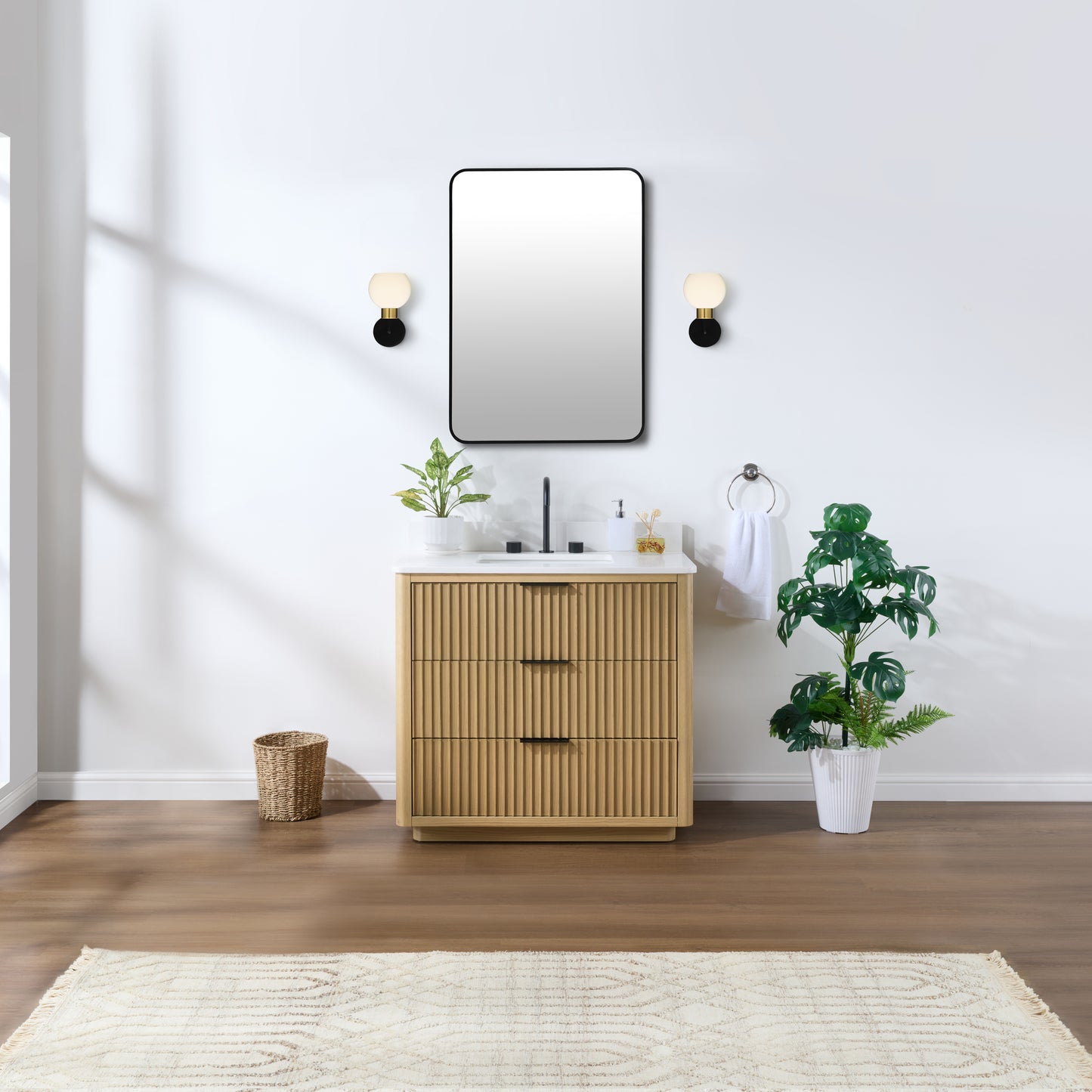 Evelyn Freestanding Bathroom Vanity in Nature Oak with Quartz Countertop